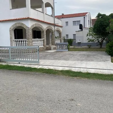 Beach Apartments Privlaka  Exterior photo